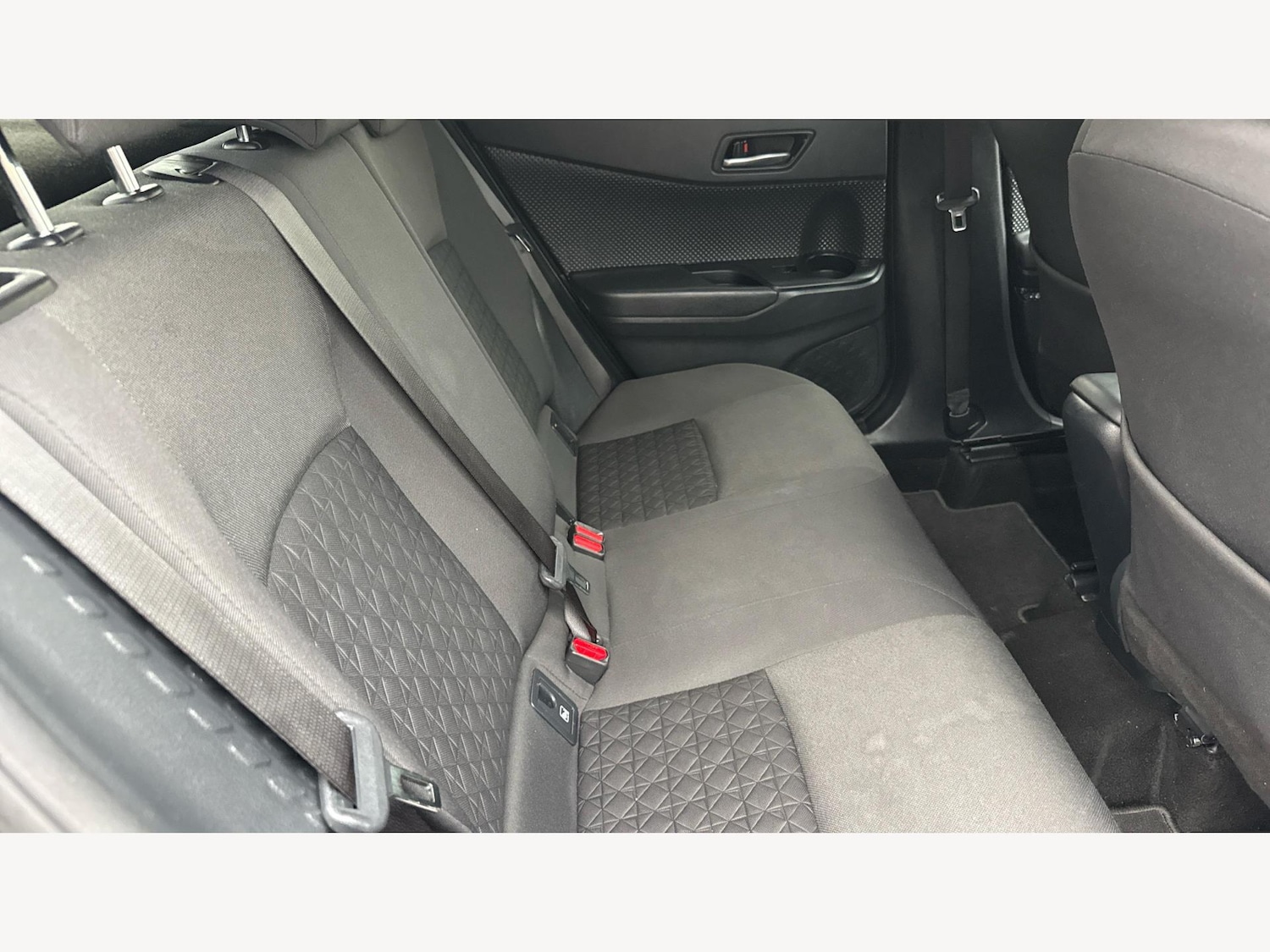 Used Toyota C-HR 2021 for sale - 76522059: Photo 14