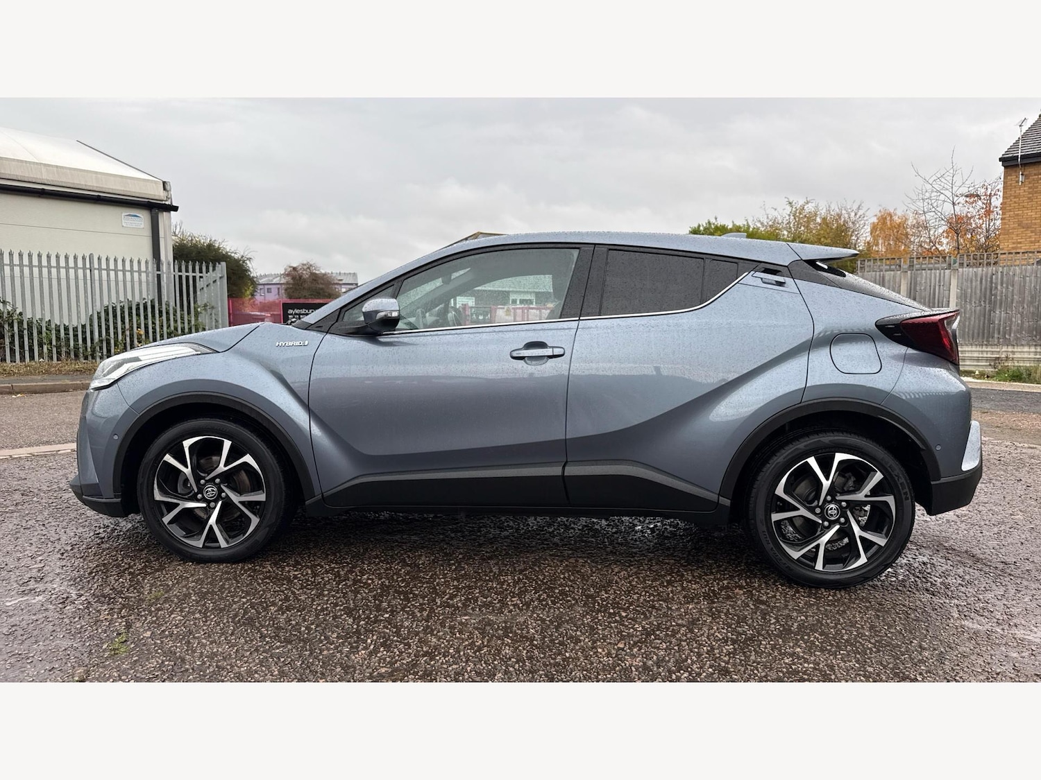 Used Toyota C-HR 2021 for sale - 76522059: Photo 19