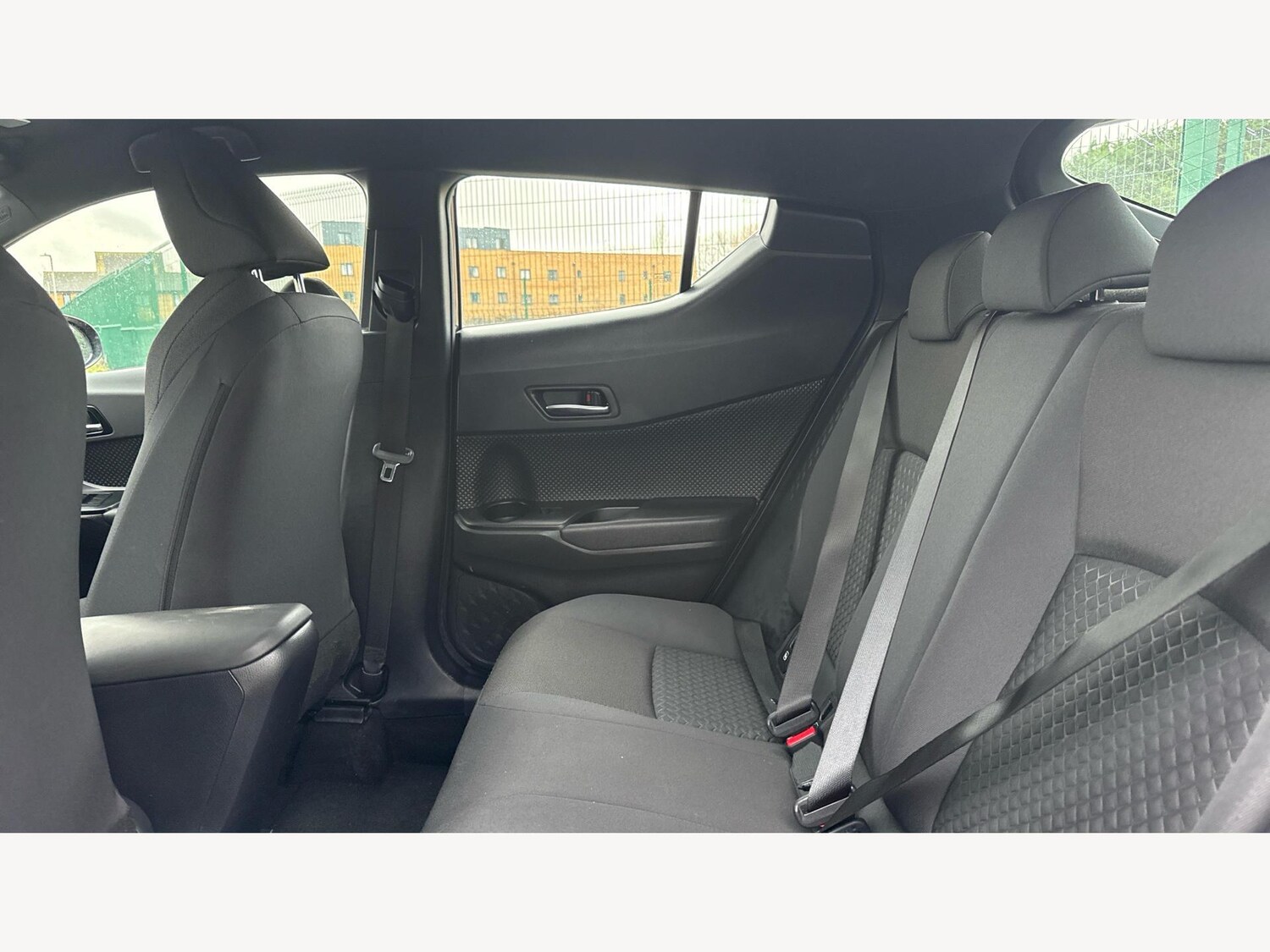 Used Toyota C-HR 2023 for sale - 77469008: Photo 15