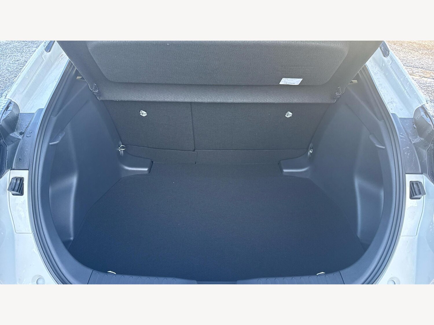 Used Toyota C-HR 2025 for sale - 77439854: Photo 16