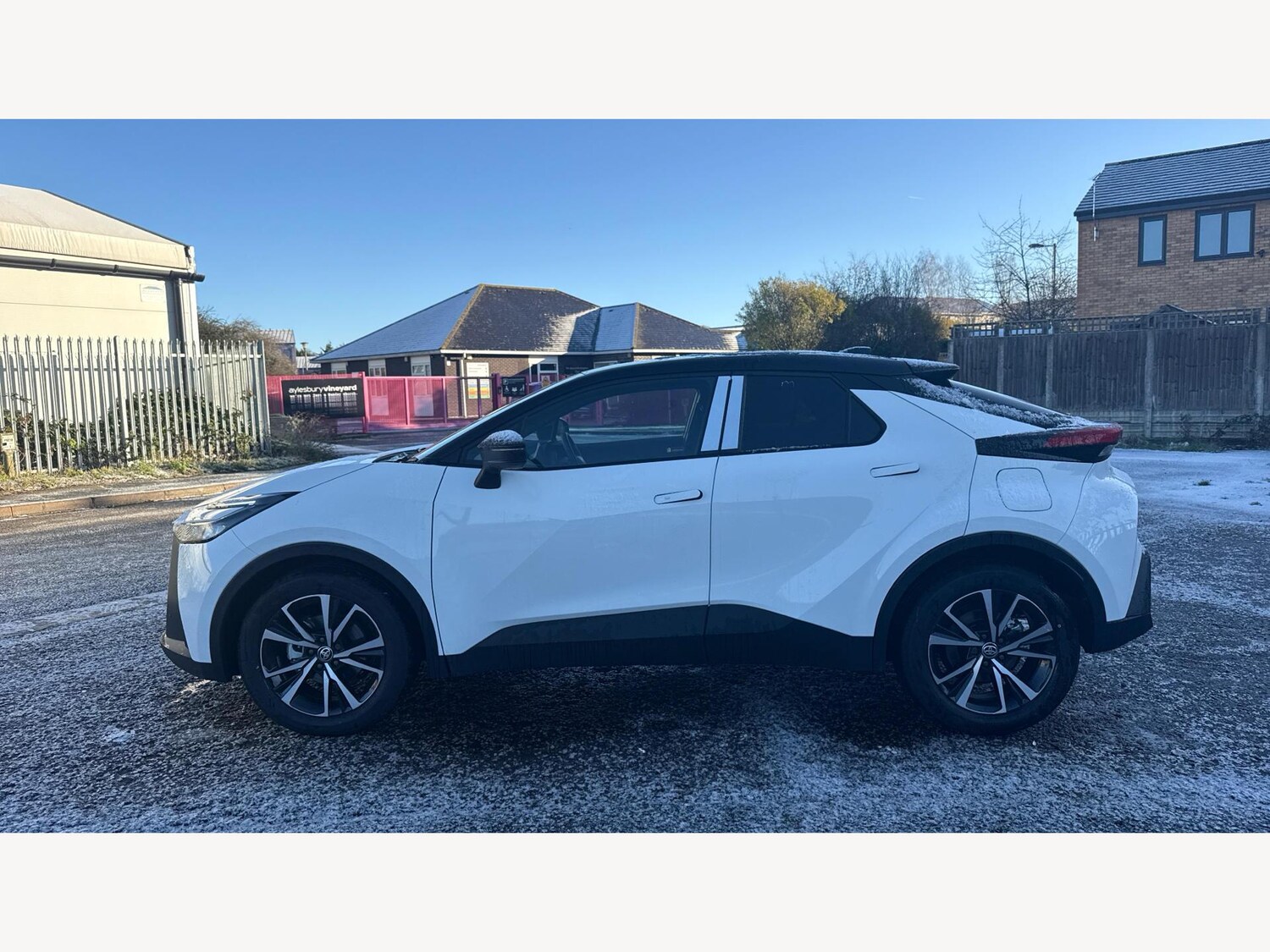 Used Toyota C-HR 2025 for sale - 77439854: Photo 19