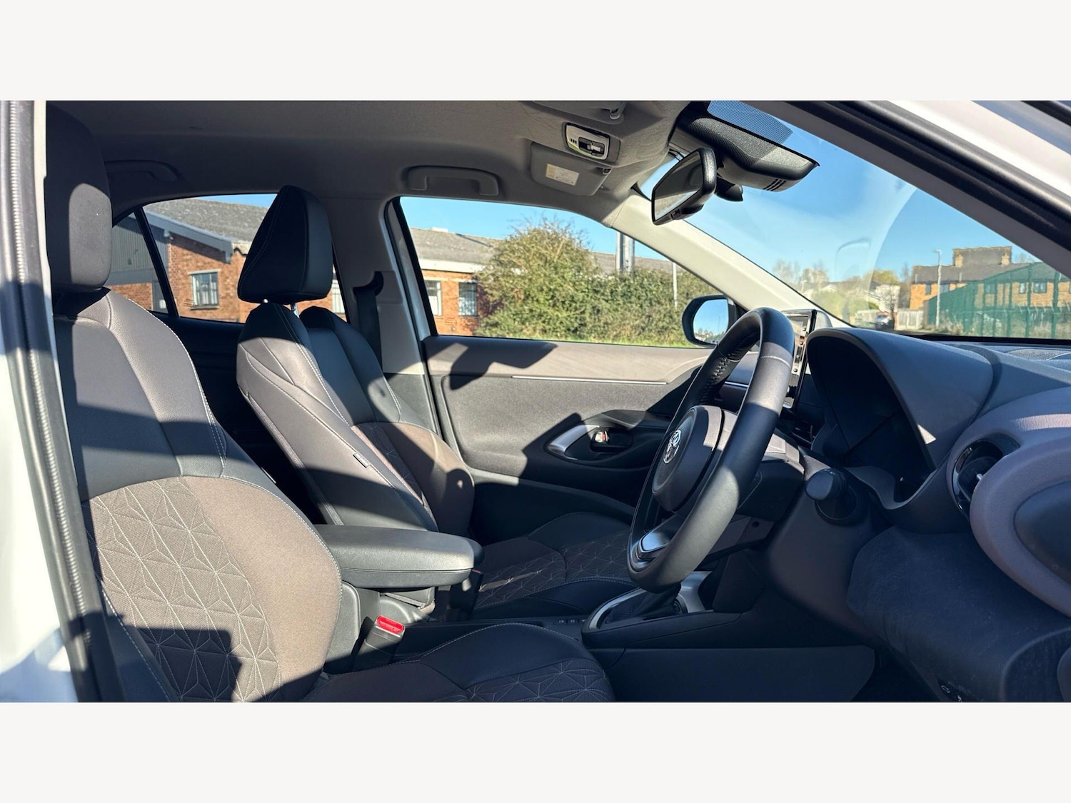 Used Toyota Yaris Cross for sale - 77957550: Photo 13