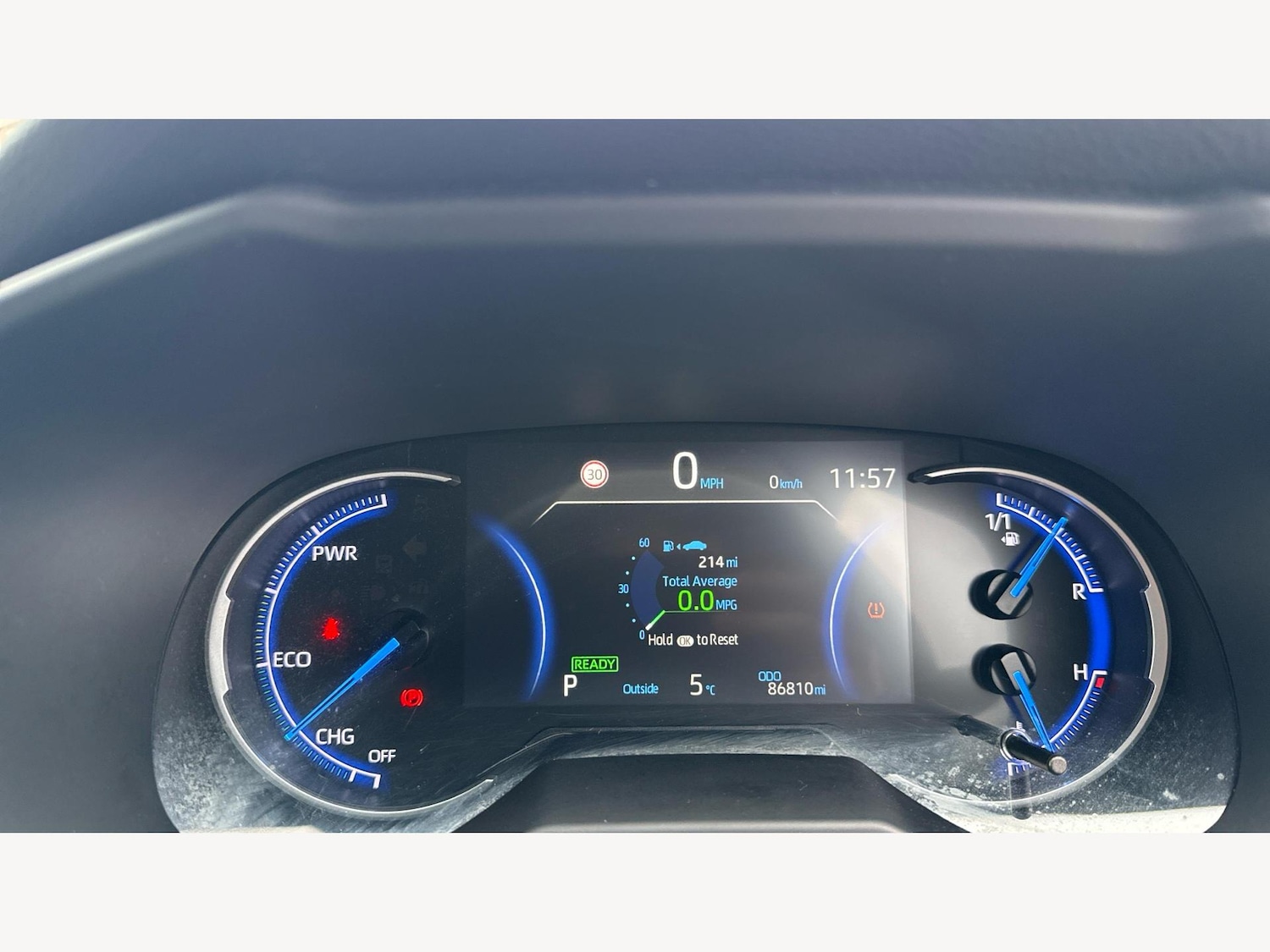 Used Toyota RAV4 2019 for sale - 77387285: Photo 11