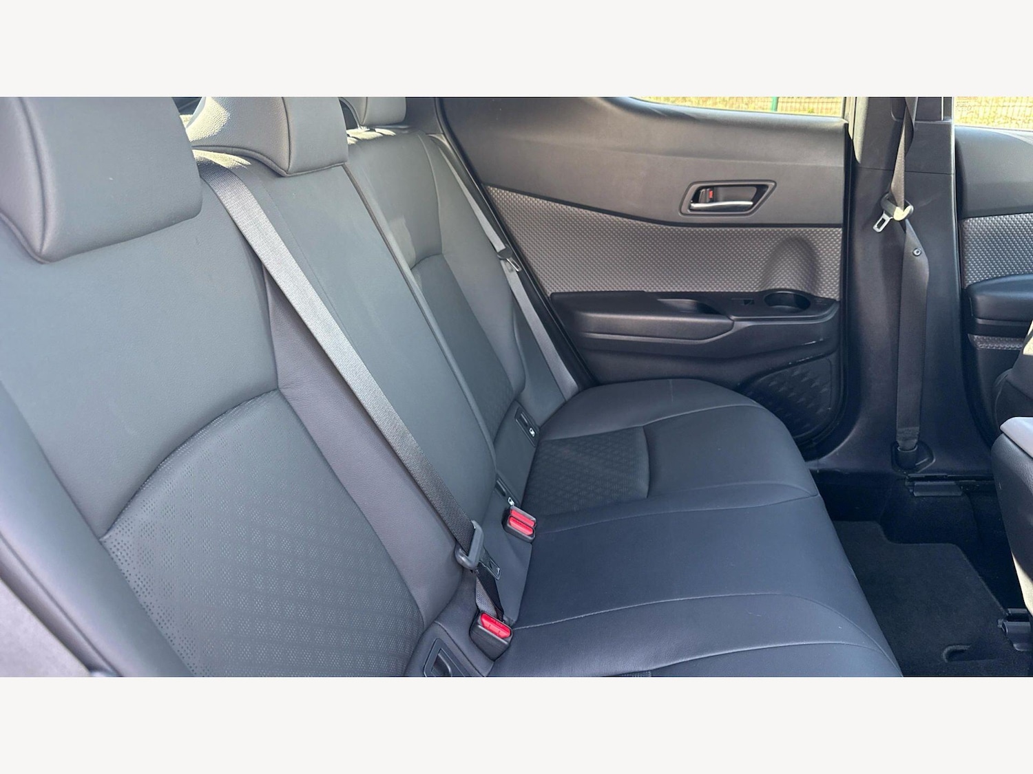 Used Toyota C-HR for sale - 77807767: Photo 14