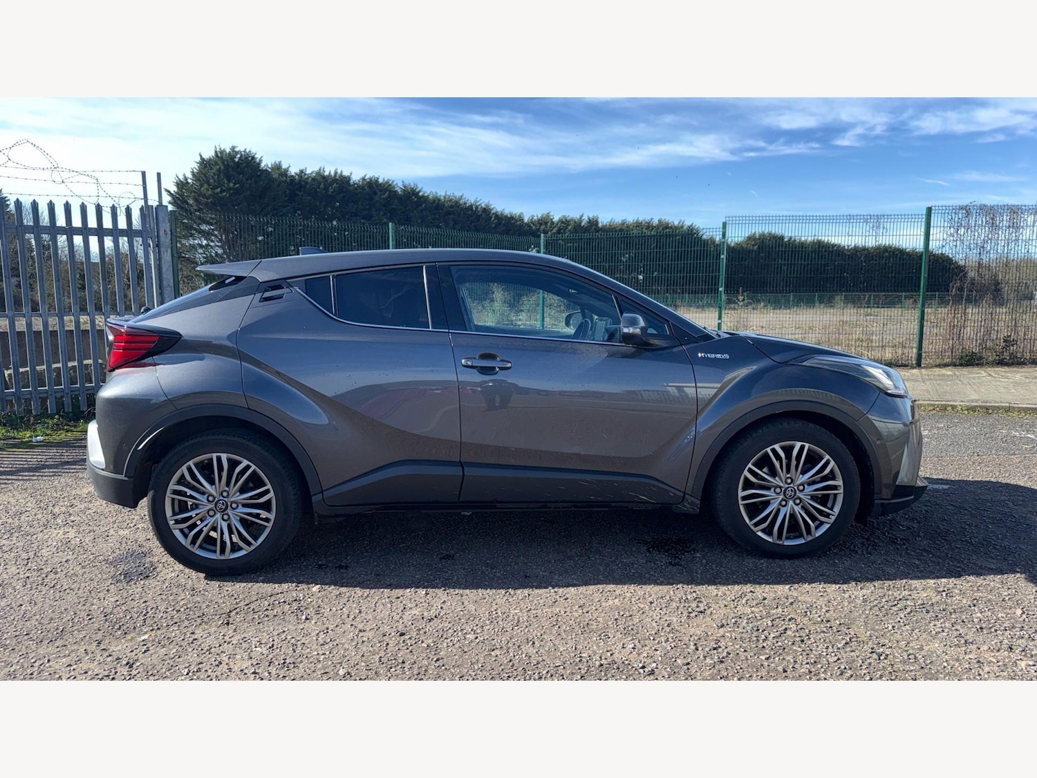 Used Toyota C-HR for sale - 77807767: Photo 18