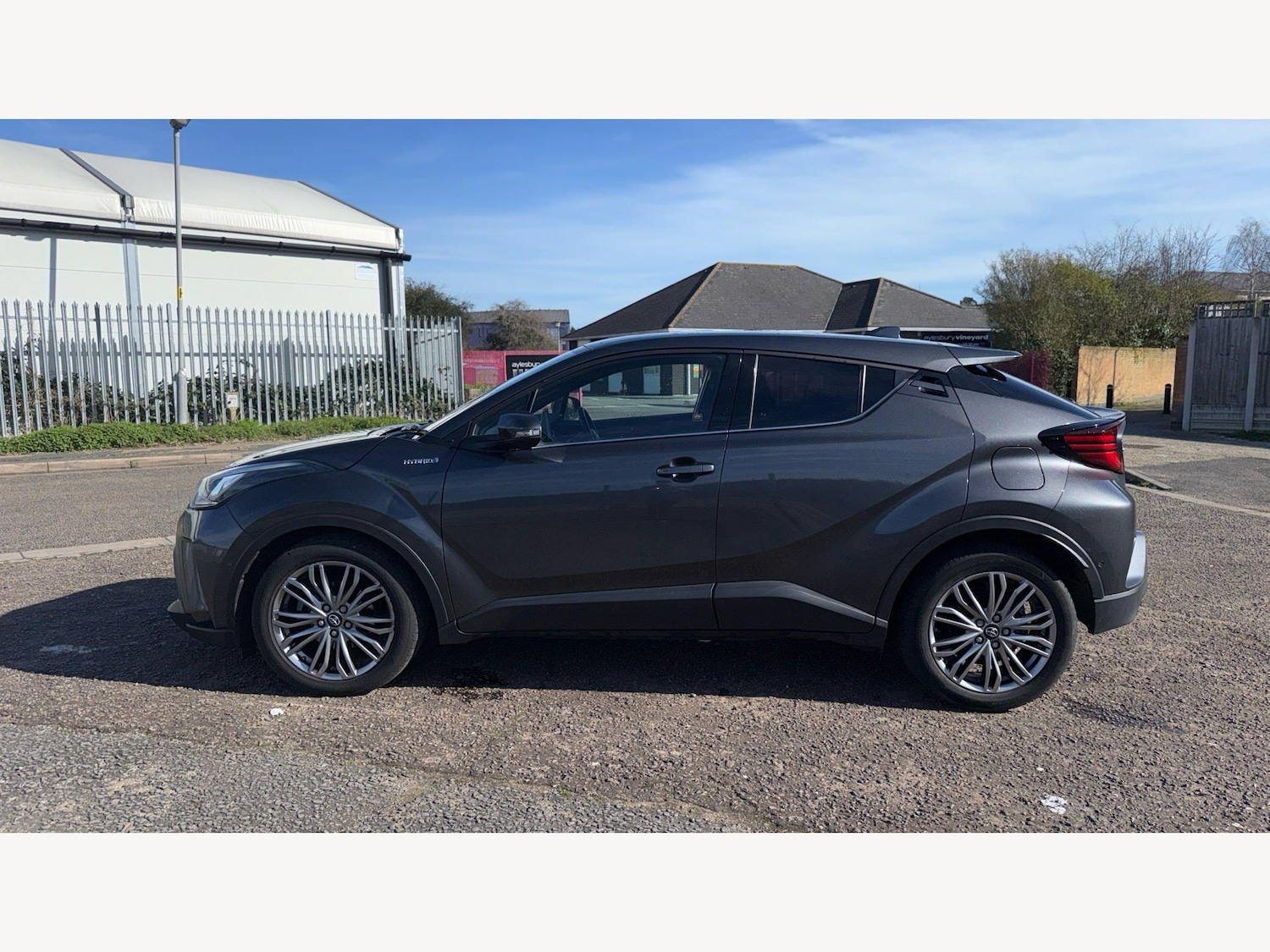 Used Toyota C-HR for sale - 77807767: Photo 19