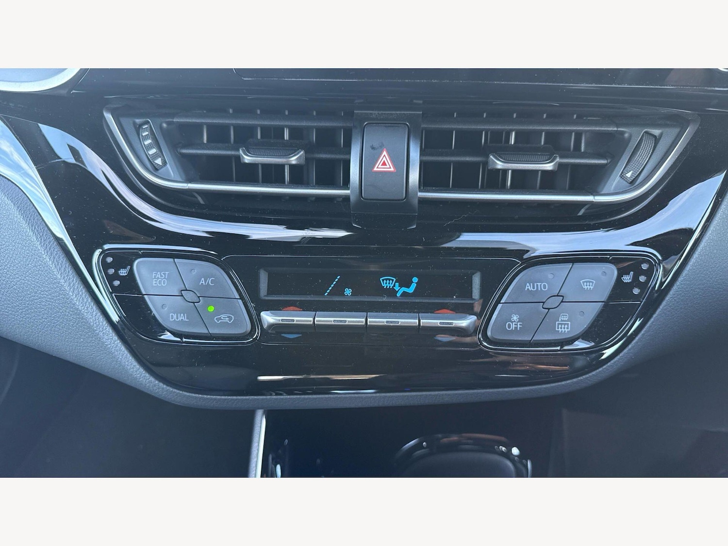 Used Toyota C-HR for sale - 77807767: Photo 23