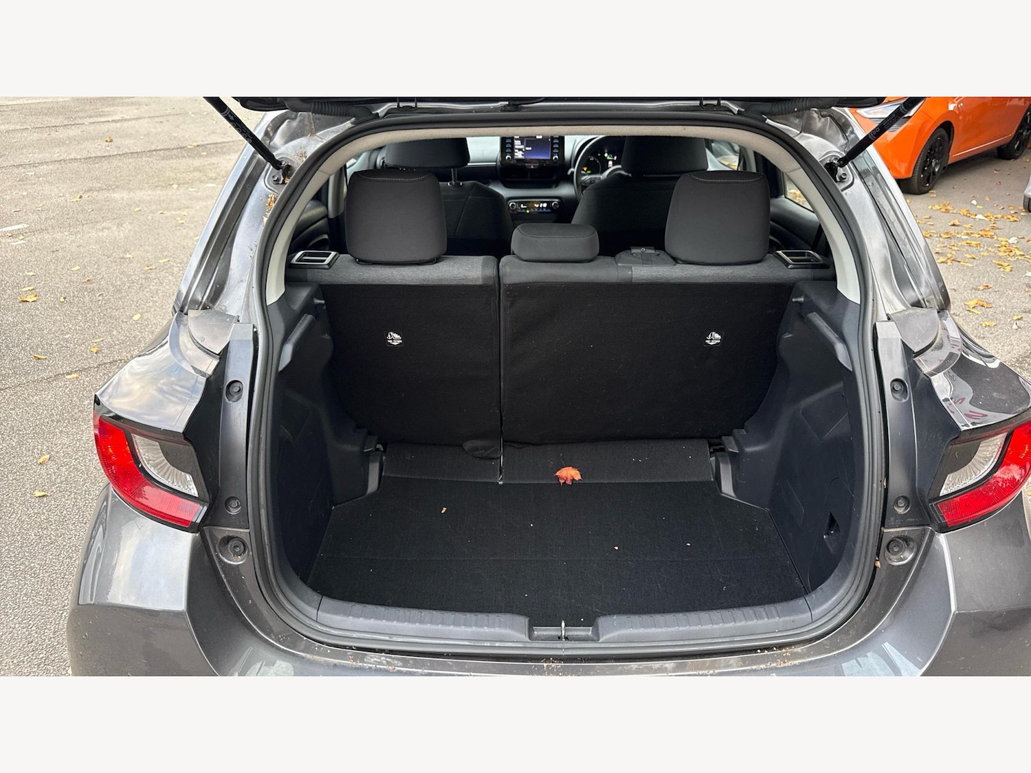 Used Toyota Yaris 2022 for sale - 76446595: Photo 16