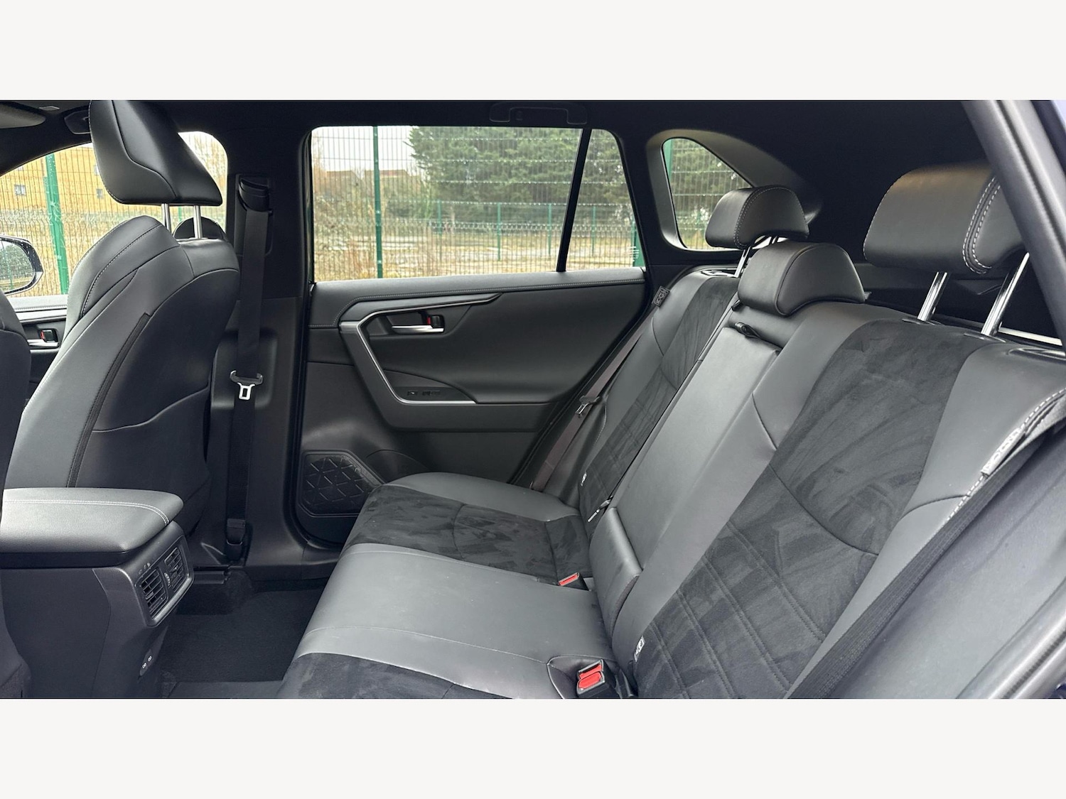 Used Toyota RAV4 2025 for sale - 77143682: Photo 15