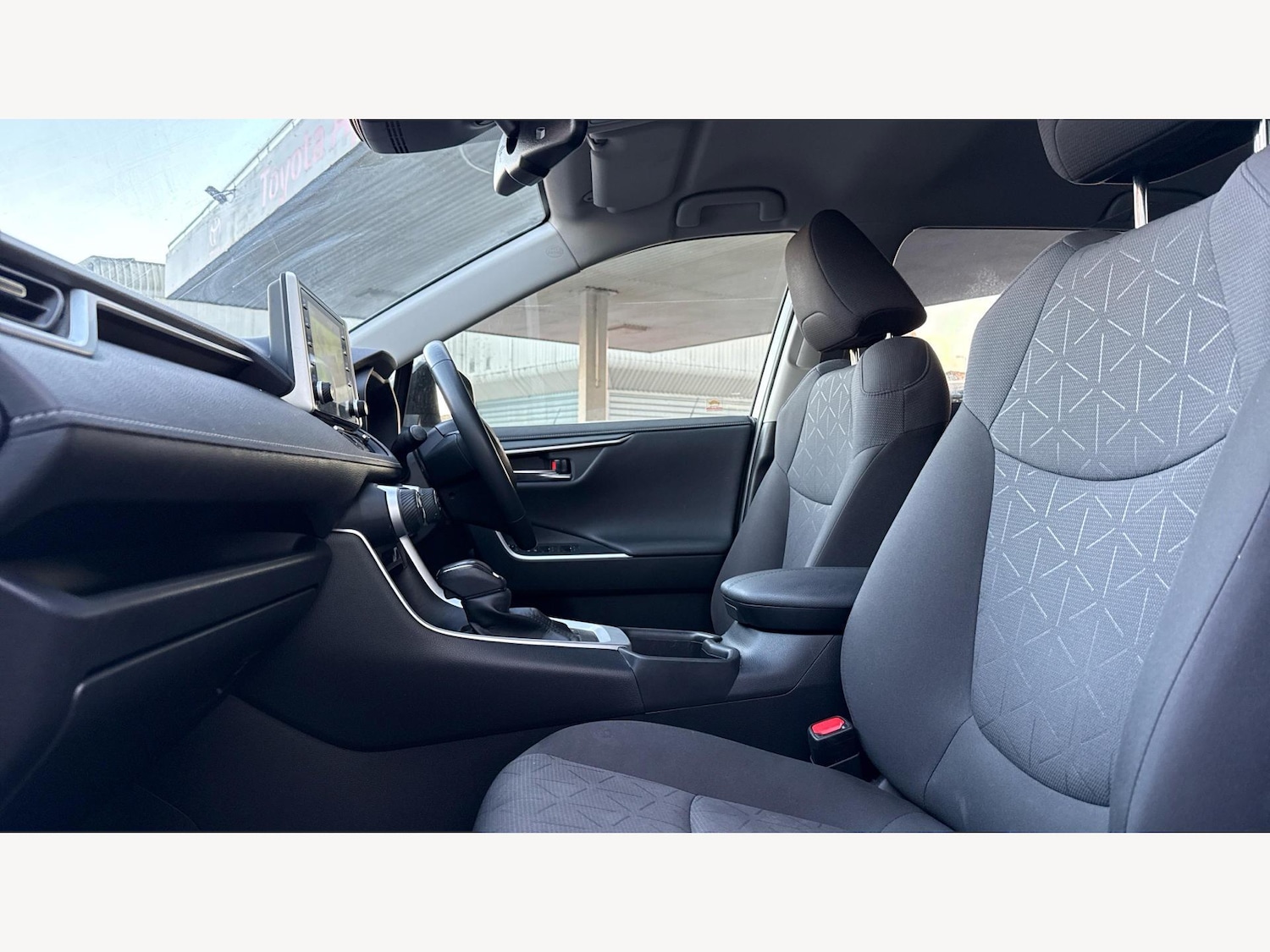 Used Toyota RAV4 2022 for sale - 76781998: Photo 12