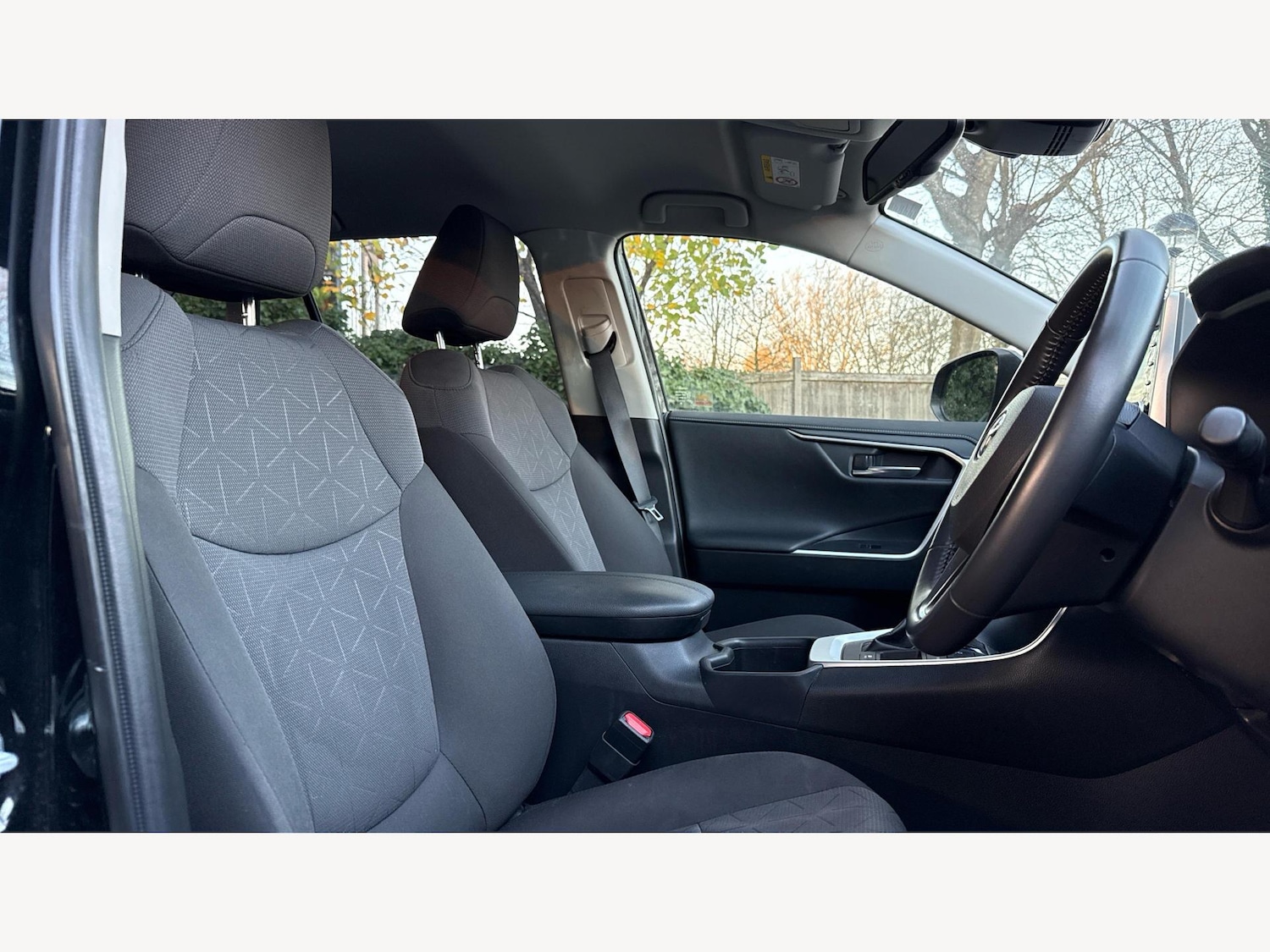 Used Toyota RAV4 2022 for sale - 76781998: Photo 13