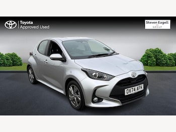 Used Toyota Yaris 2024 for sale - 77057324: Photo