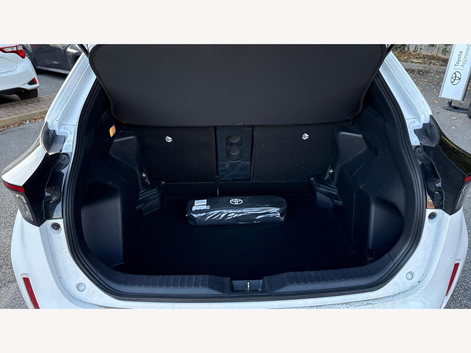 Used Toyota Yaris Cross 2024 for sale - 77469049: Photo 16