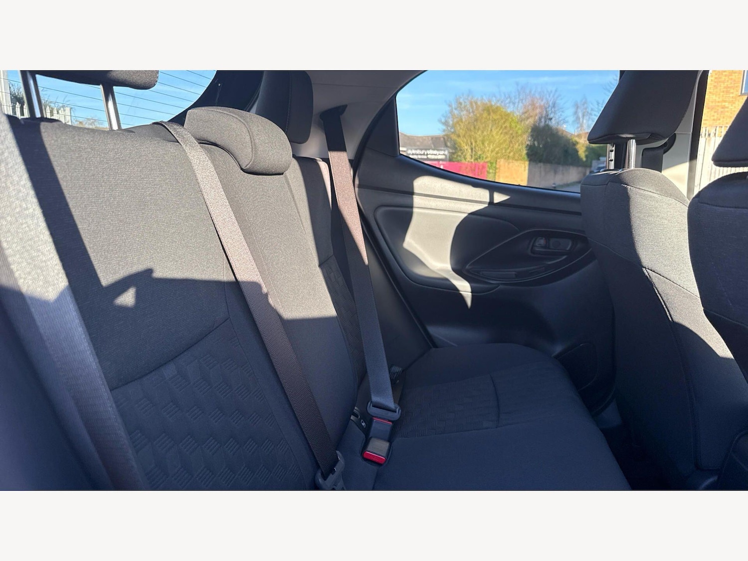 Used Toyota Yaris for sale - 77753754: Photo 14