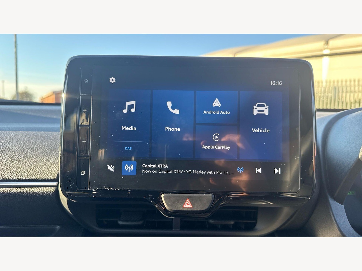 Used Toyota Yaris for sale - 77753754: Photo 9