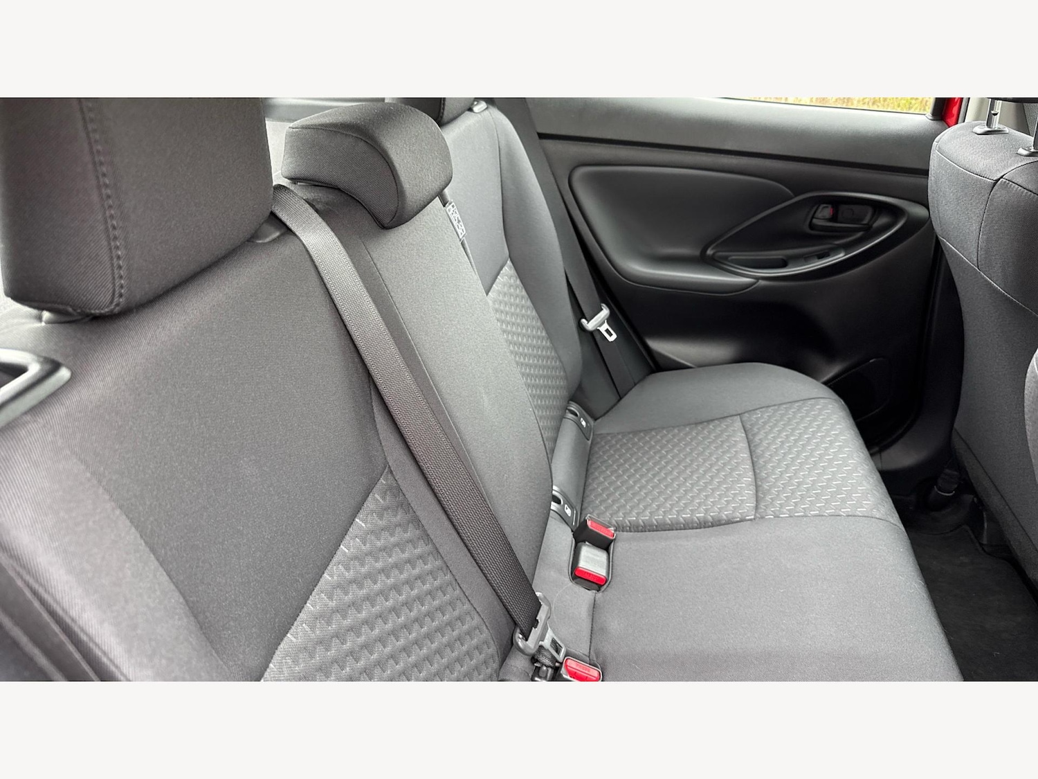 Used Toyota Yaris Cross 2024 for sale - 76189797: Photo 14
