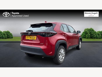 Used Toyota Yaris Cross 2024 for sale - 76189797: Photo 2