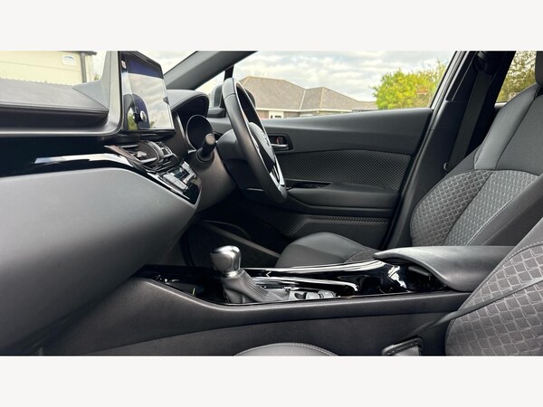 Used Toyota C-HR 2023 for sale - 76295374: Photo 12