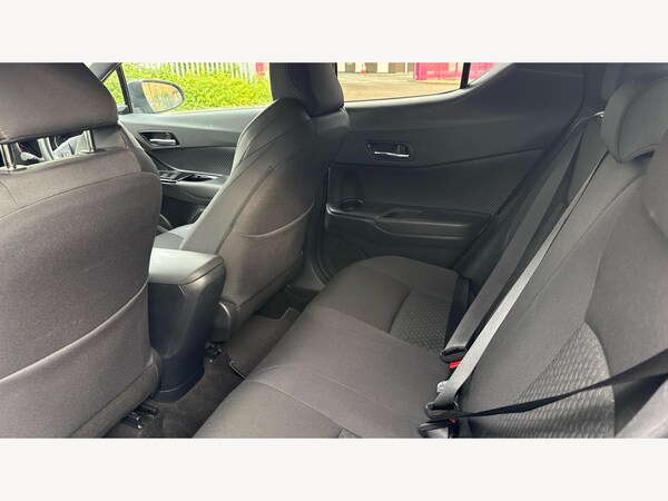 Used Toyota C-HR 2023 for sale - 76295374: Photo 15