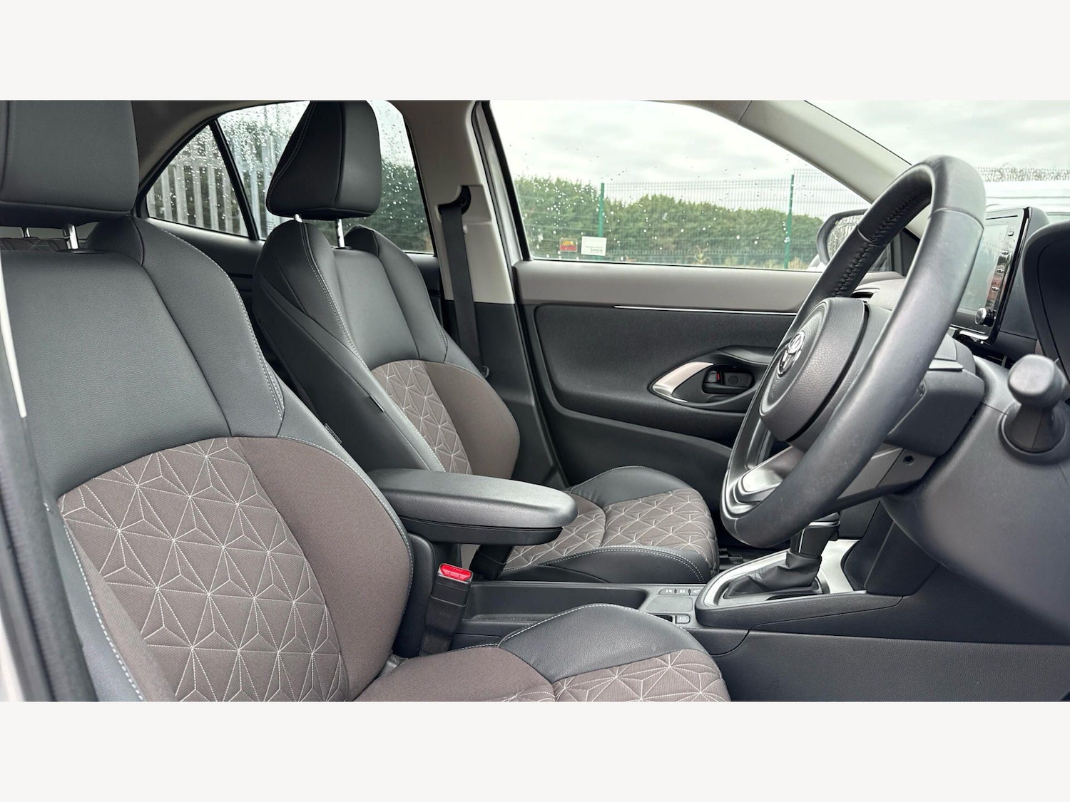 Used Toyota Yaris Cross for sale - 77753858: Photo 13