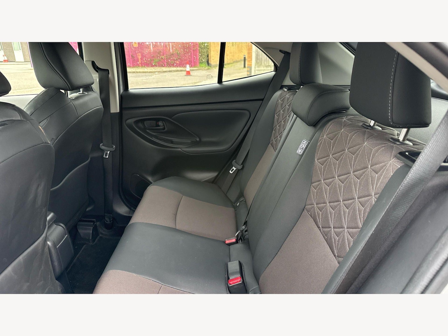 Used Toyota Yaris Cross for sale - 77753858: Photo 15