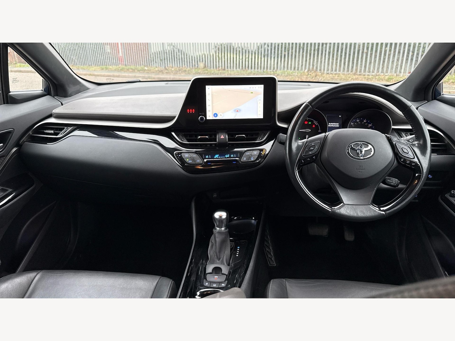 Used Toyota C-HR 2023 for sale - 77073846: Photo 7