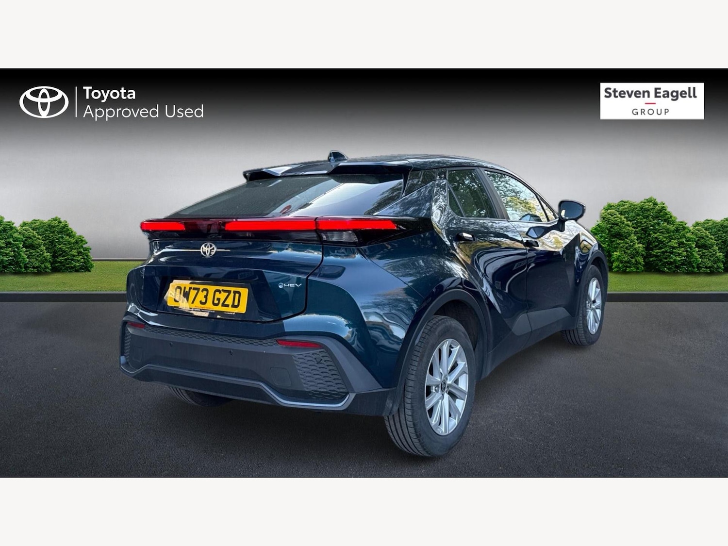 Used Toyota C-HR 2024 for sale - 76024711: Photo 2