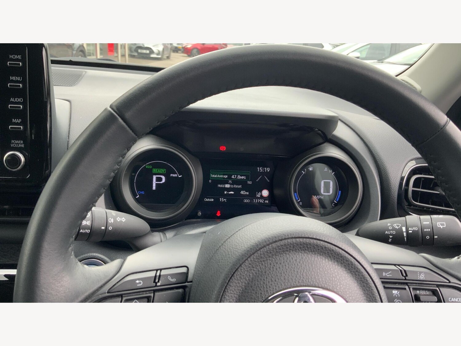 Used Toyota Yaris Cross 2023 for sale - 77290713: Photo 9