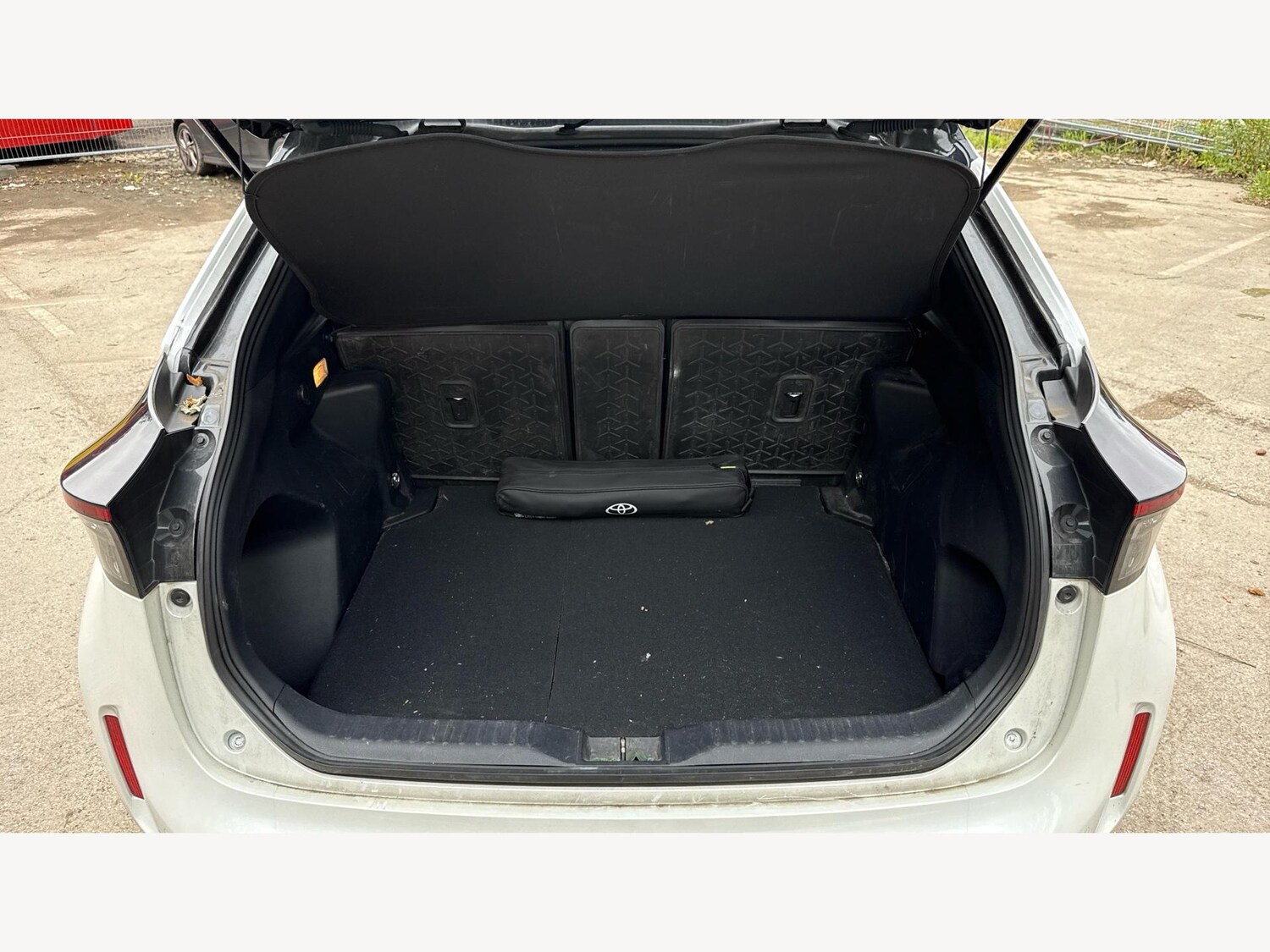 Used Toyota Yaris Cross 2023 for sale - 77484176: Photo 16