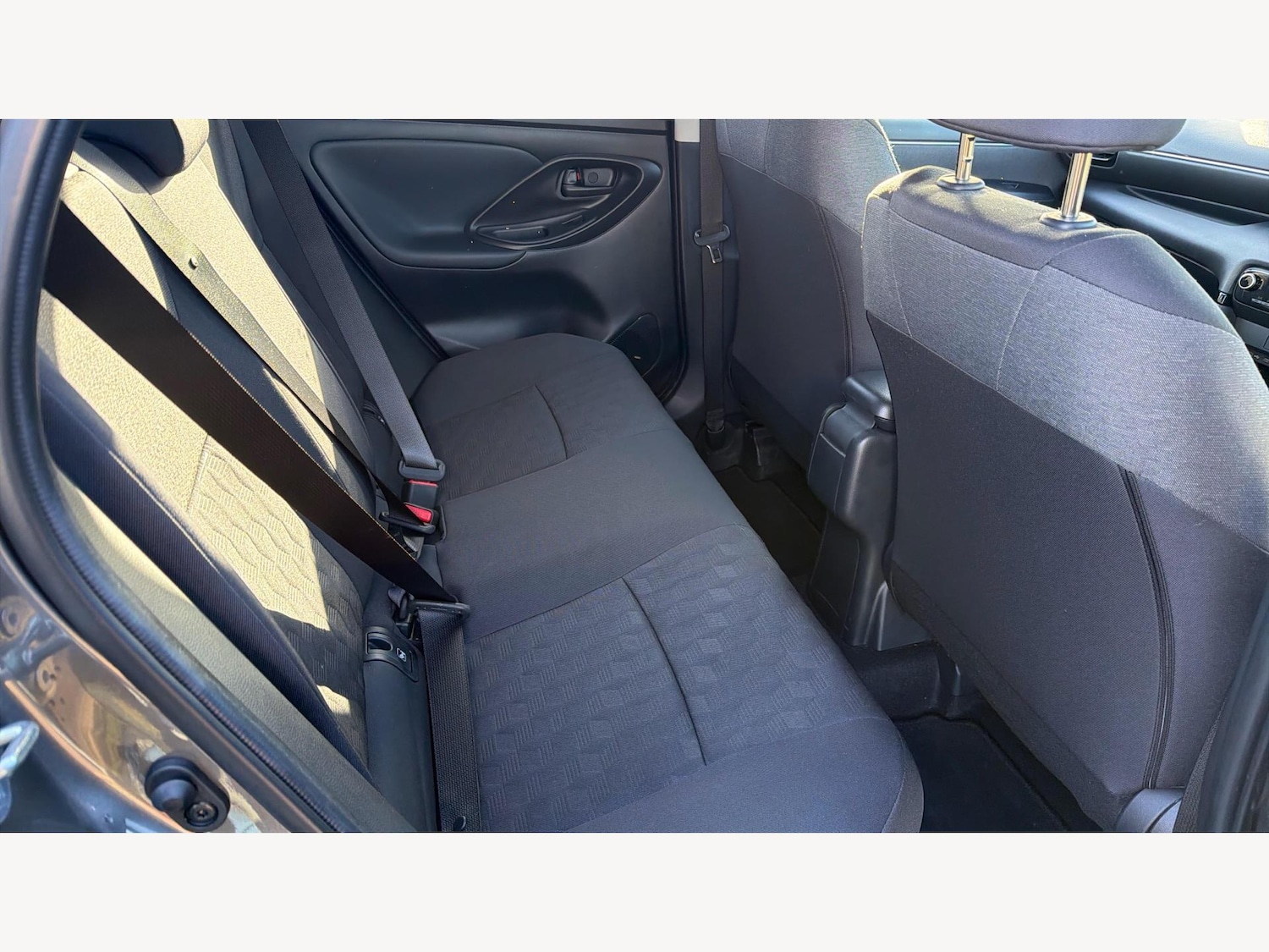 Used Toyota Yaris 2024 for sale - 77612771: Photo 14