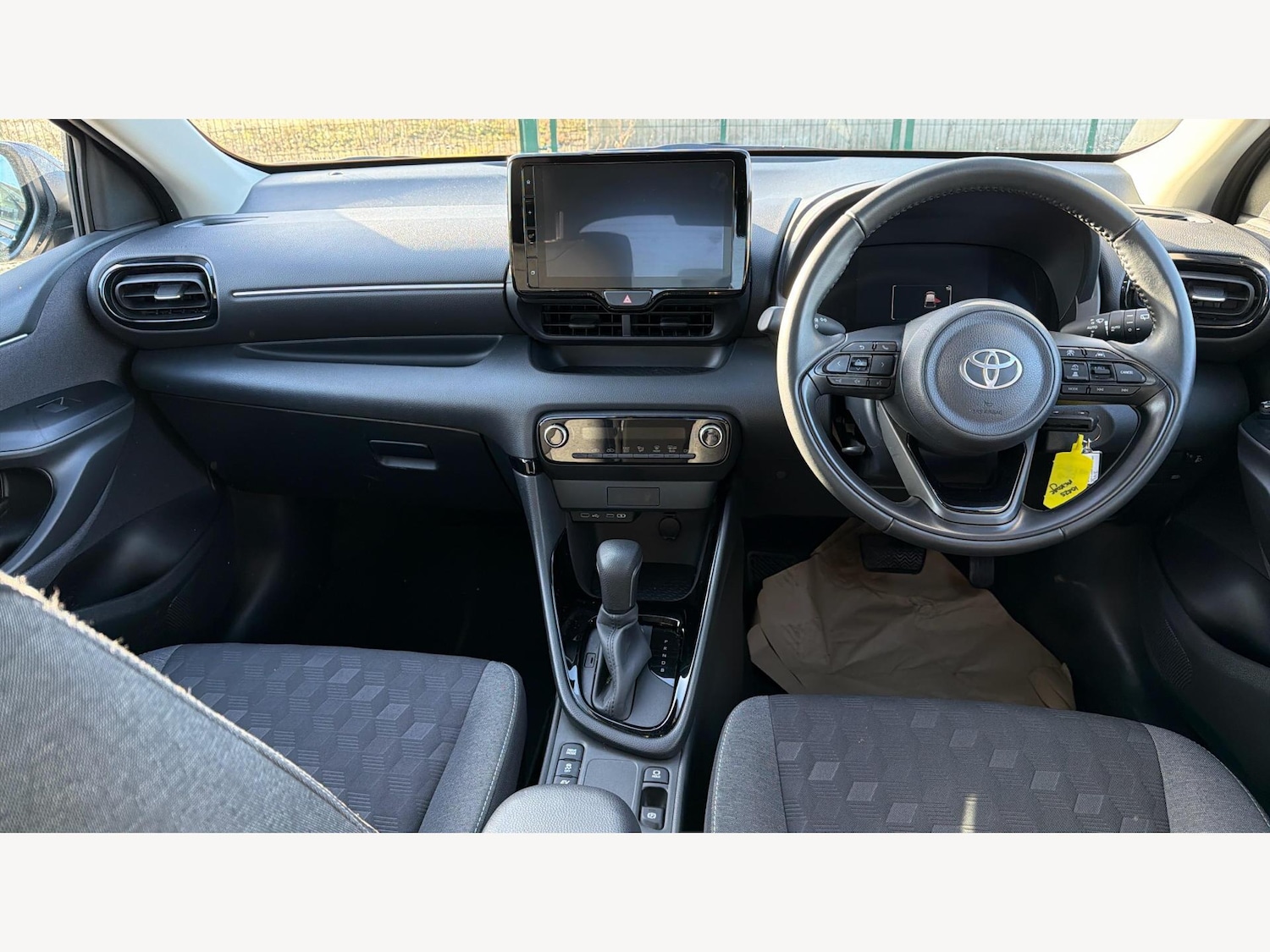 Used Toyota Yaris 2024 for sale - 77612771: Photo 7