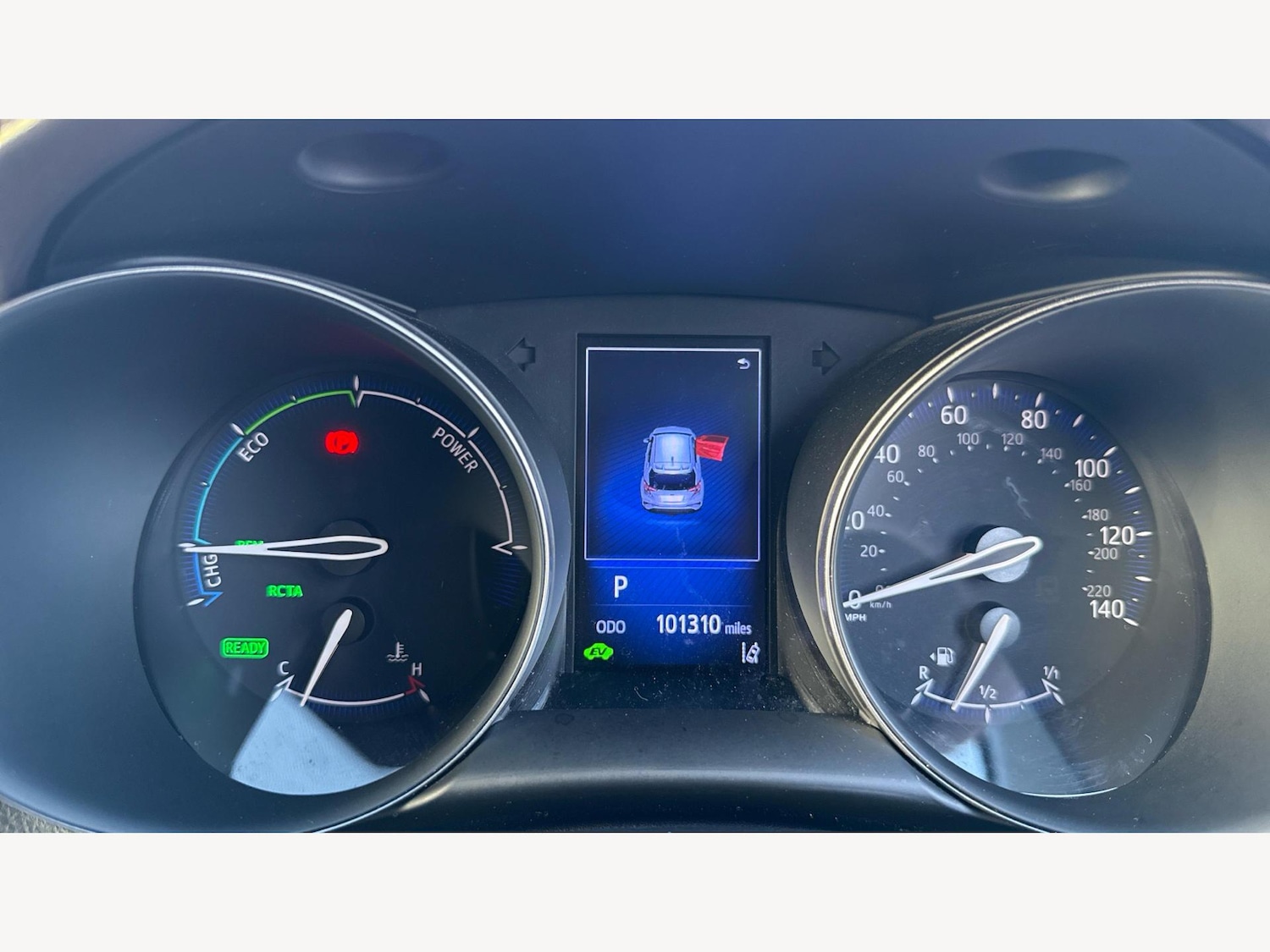 Used Toyota C-HR 2018 for sale - 76485832: Photo 11