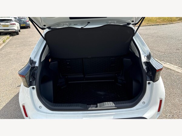 Used Toyota Yaris Cross 2024 for sale - 75720121: Photo 16