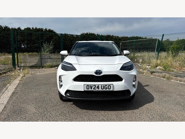 Used Toyota Yaris Cross 2024 for sale - 75720121: Photo 17