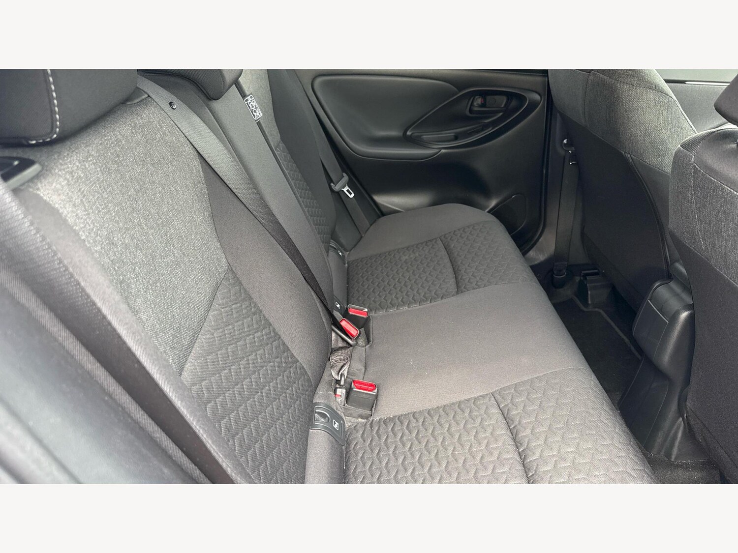 Used Toyota Yaris Cross 2024 for sale - 77175703: Photo 14