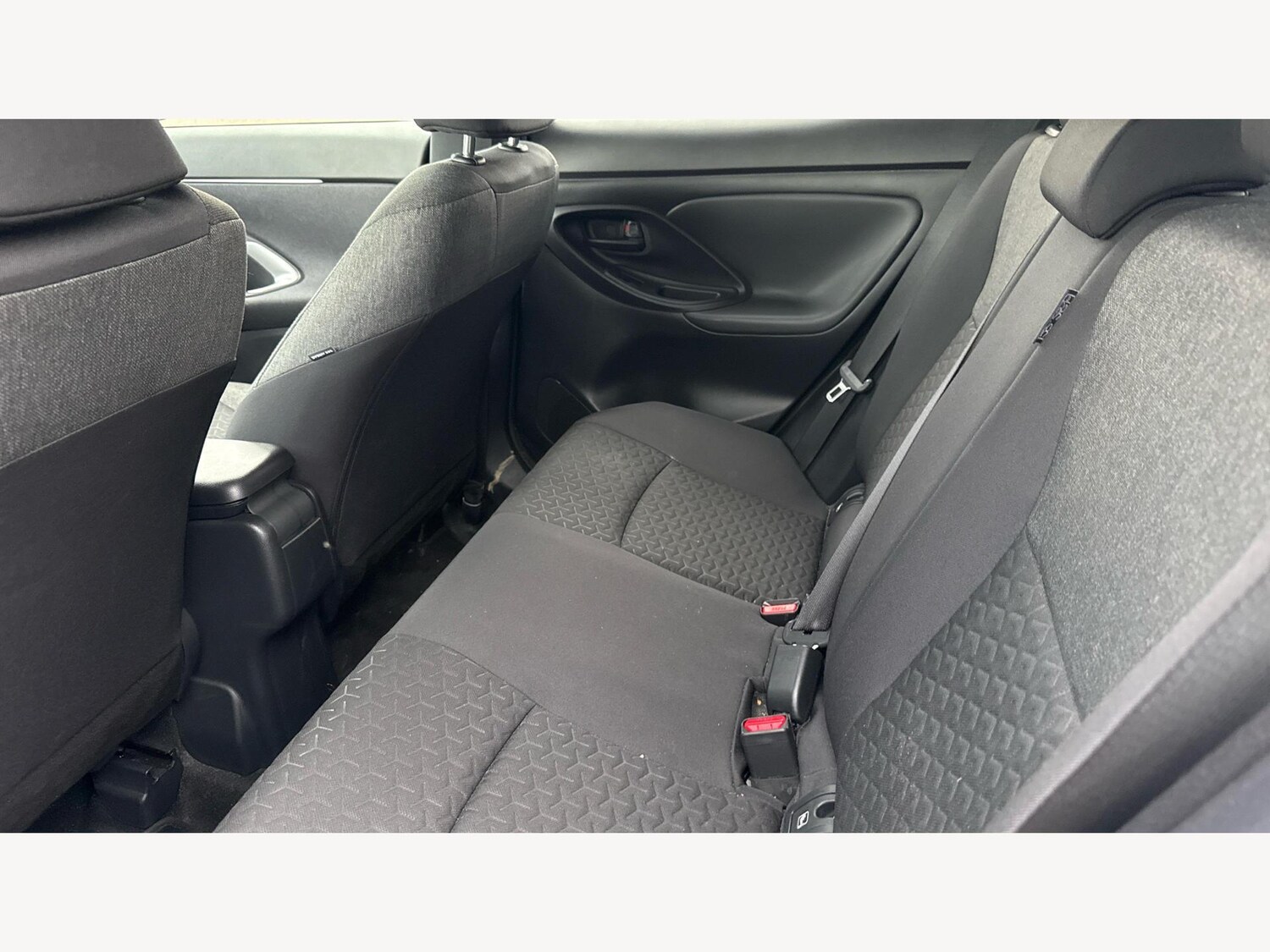 Used Toyota Yaris Cross 2024 for sale - 77175703: Photo 15