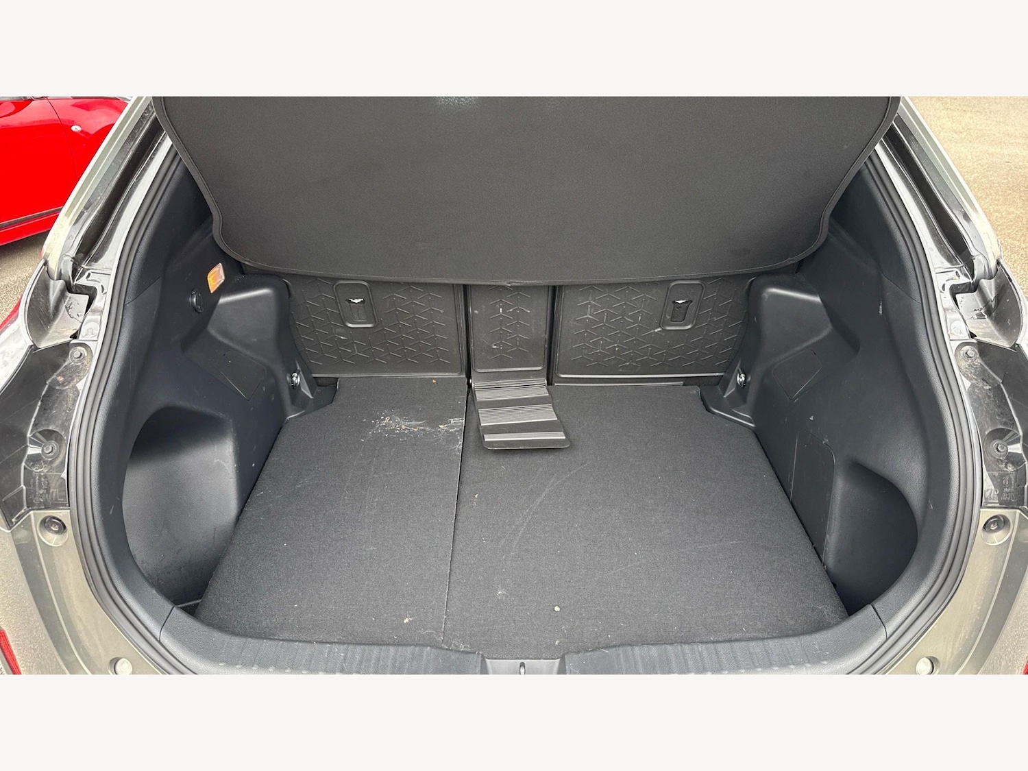 Used Toyota Yaris Cross 2024 for sale - 78047599: Photo 16