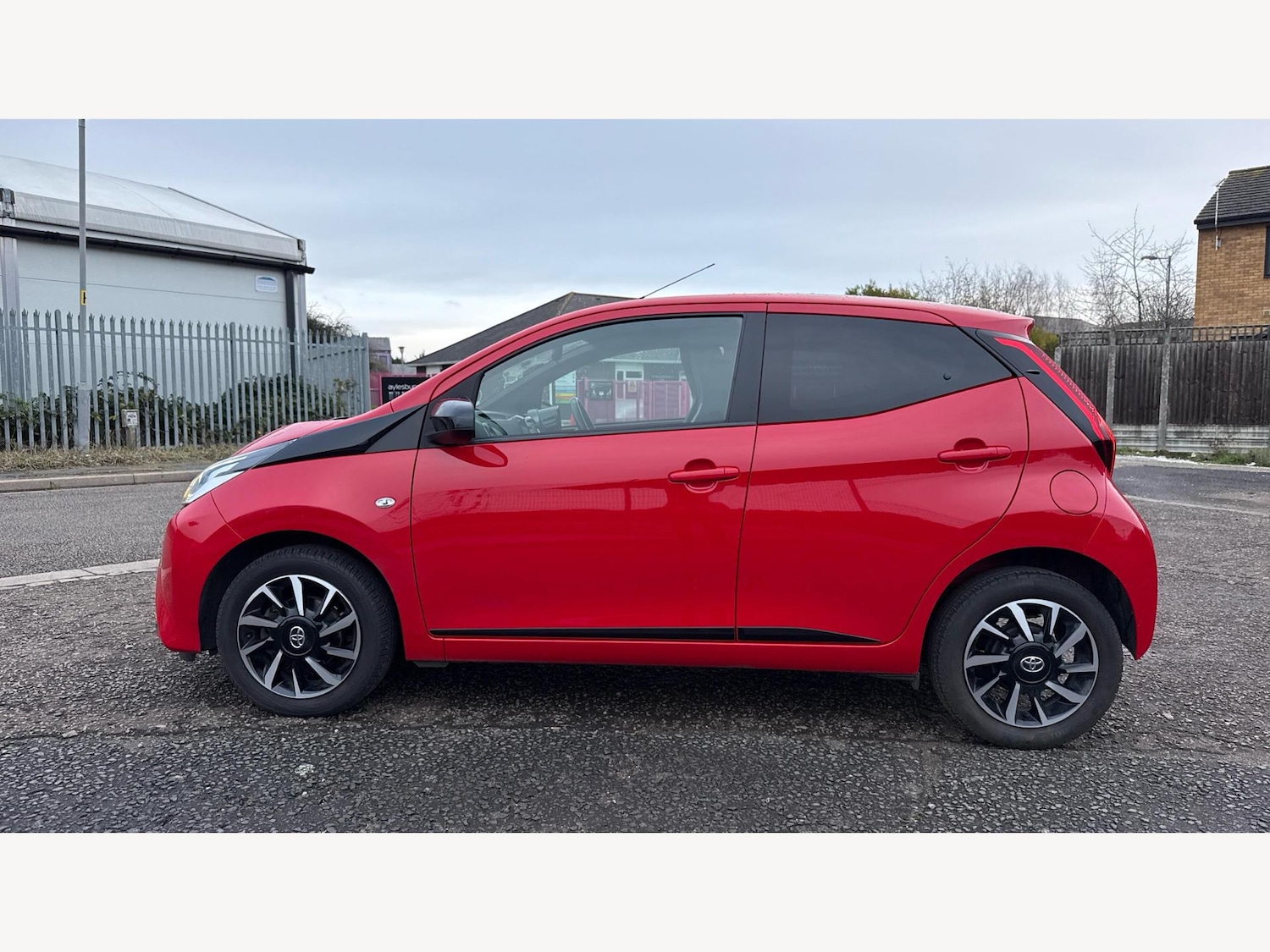 Used Toyota AYGO 2022 for sale - 76865142: Photo 19