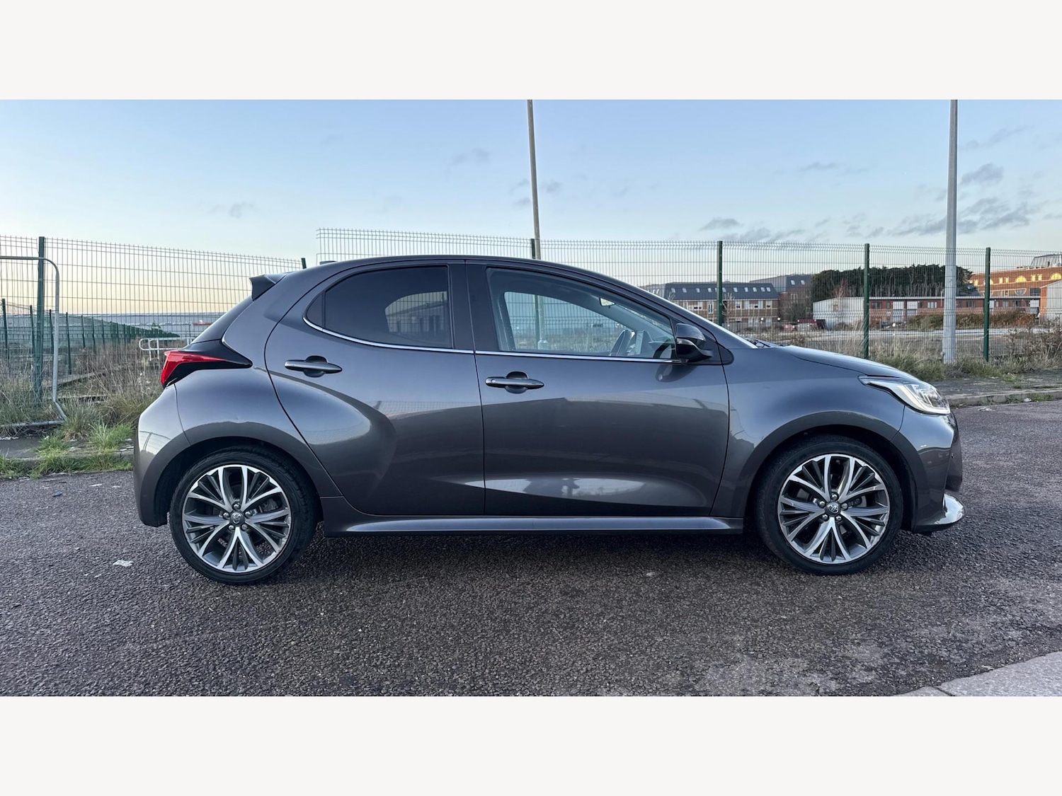 Used Toyota Yaris 2023 for sale - 76964423: Photo 18