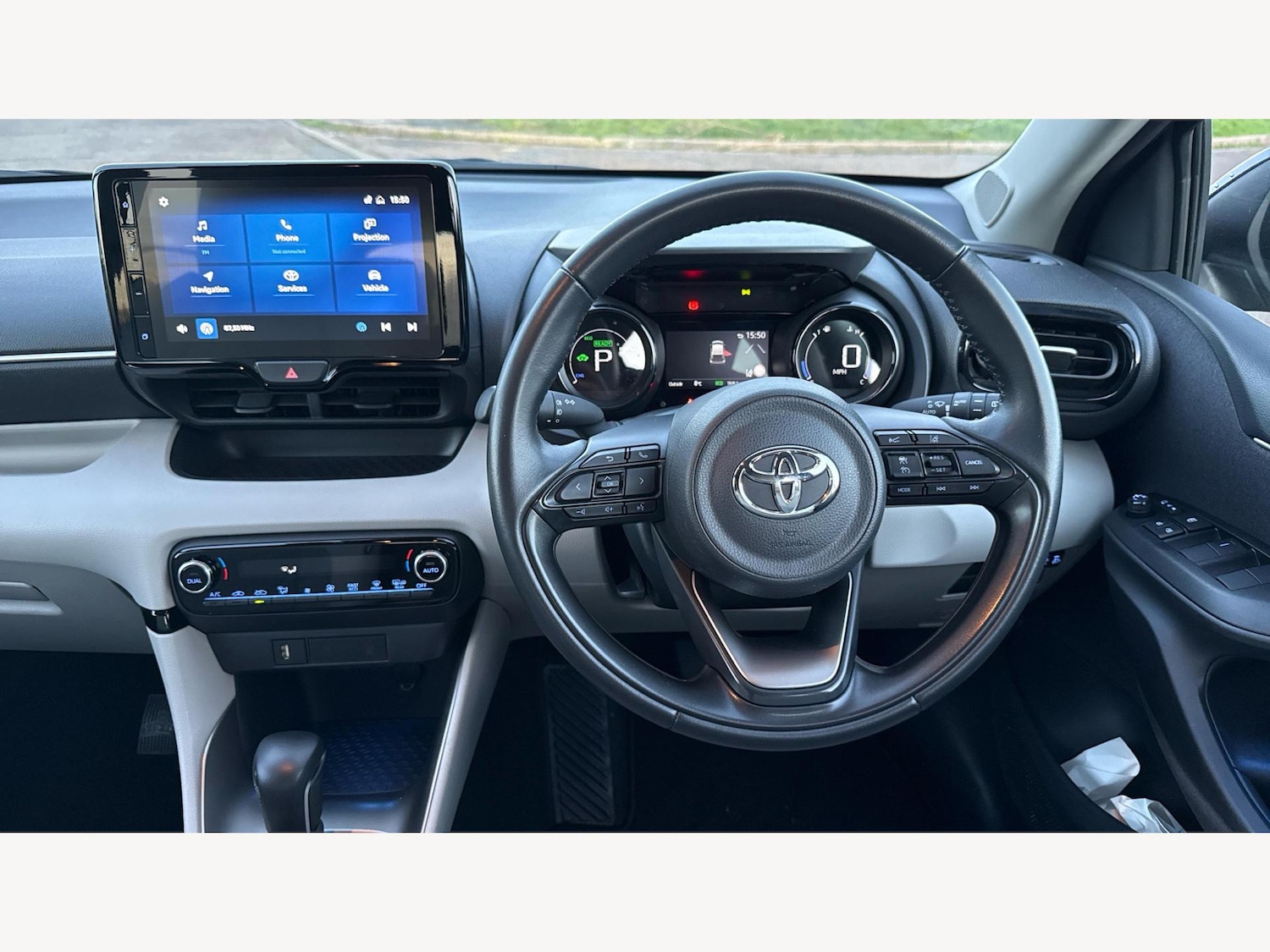 Used Toyota Yaris 2023 for sale - 76964423: Photo 8