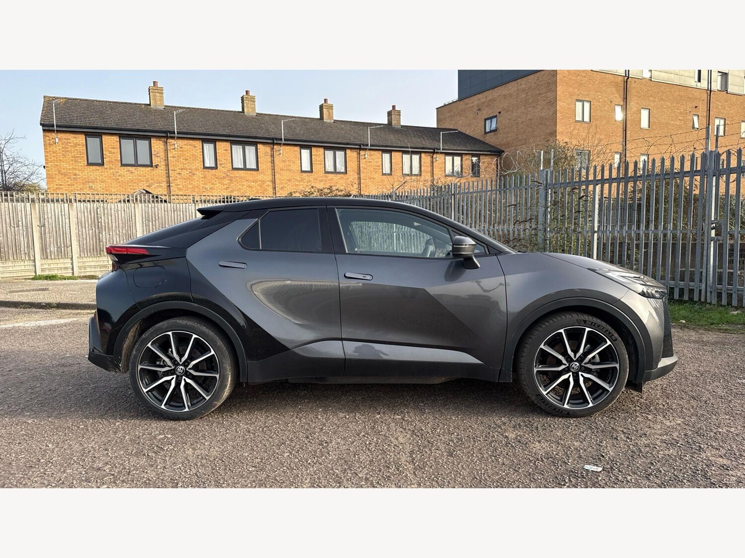 Used Toyota C-HR for sale - 77854124: Photo 18