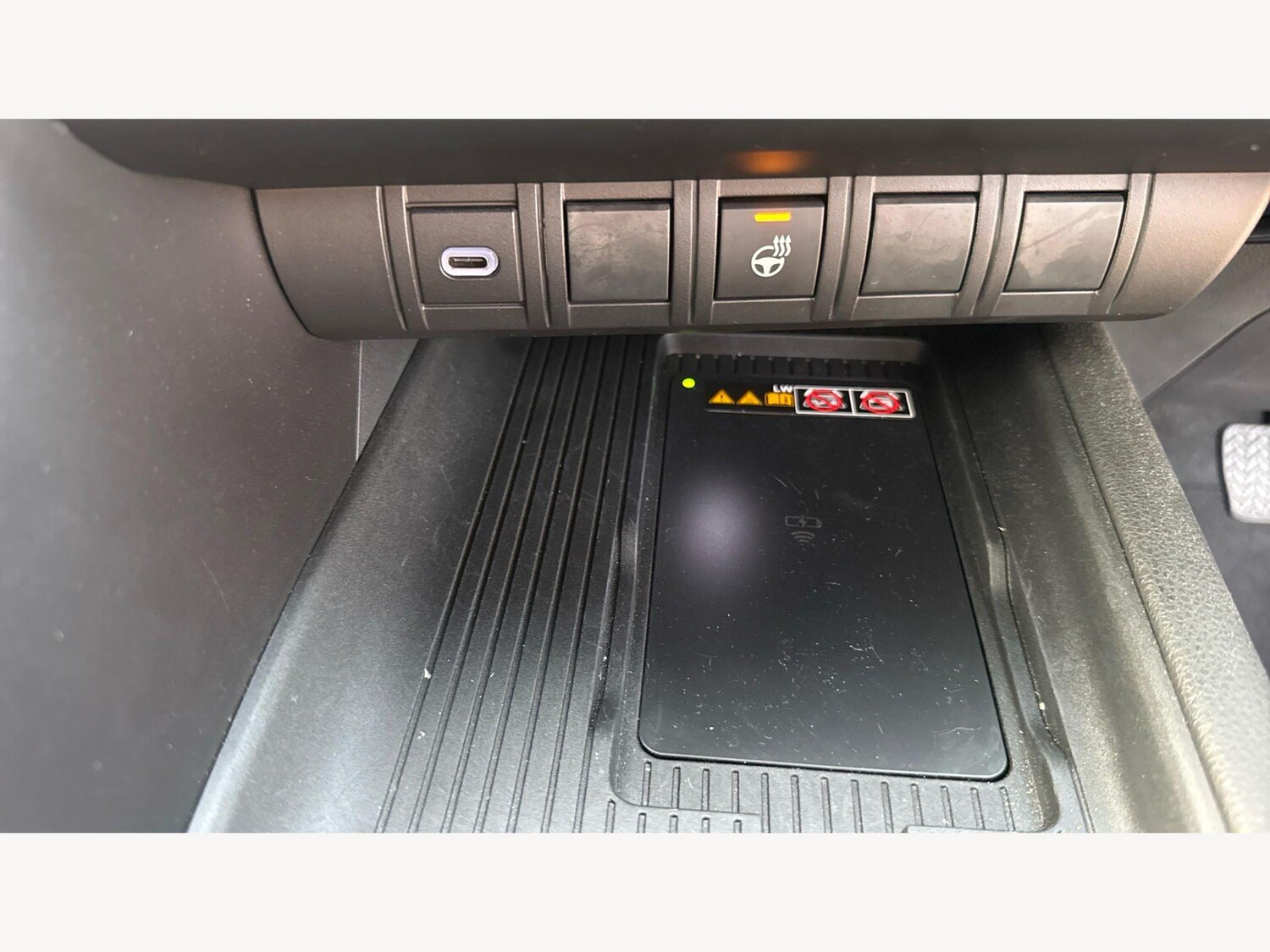 Used Toyota C-HR for sale - 77854124: Photo 22