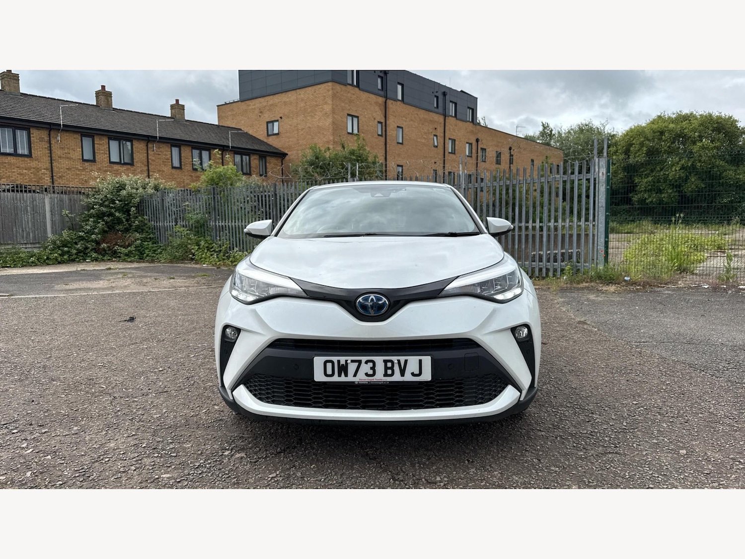 Used Toyota C-HR 2023 for sale - 76513332: Photo 17
