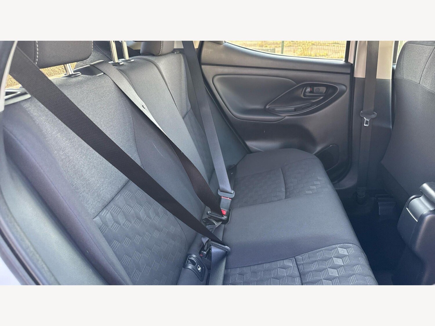 Used Toyota Yaris for sale - 77809089: Photo 14