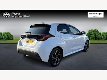 Used Toyota Yaris 2024 for sale - 77809089: Photo