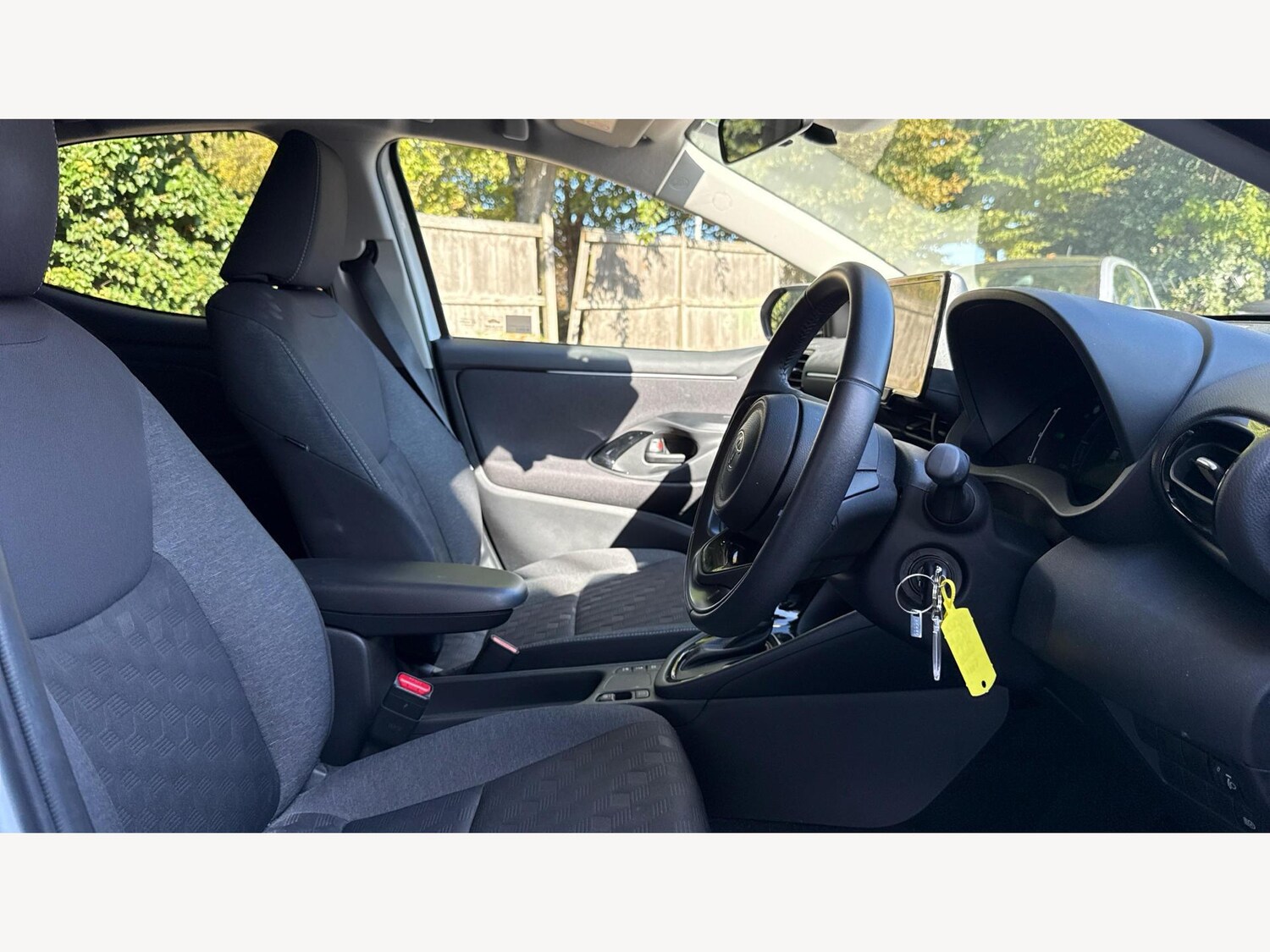 Used Toyota Yaris 2024 for sale - 76152665: Photo 13