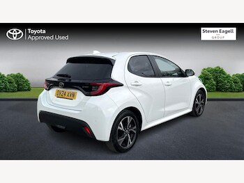Used Toyota Yaris 2024 for sale - 78946059: Photo