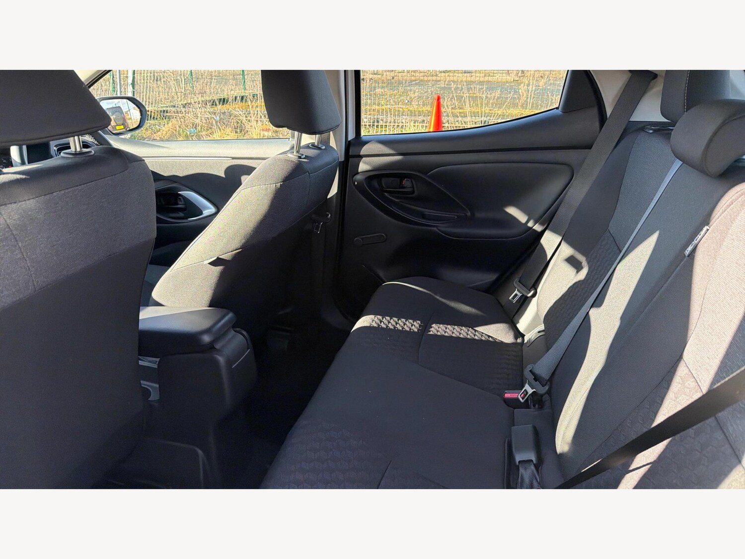 Used Toyota Yaris 2023 for sale - 77411218: Photo 12