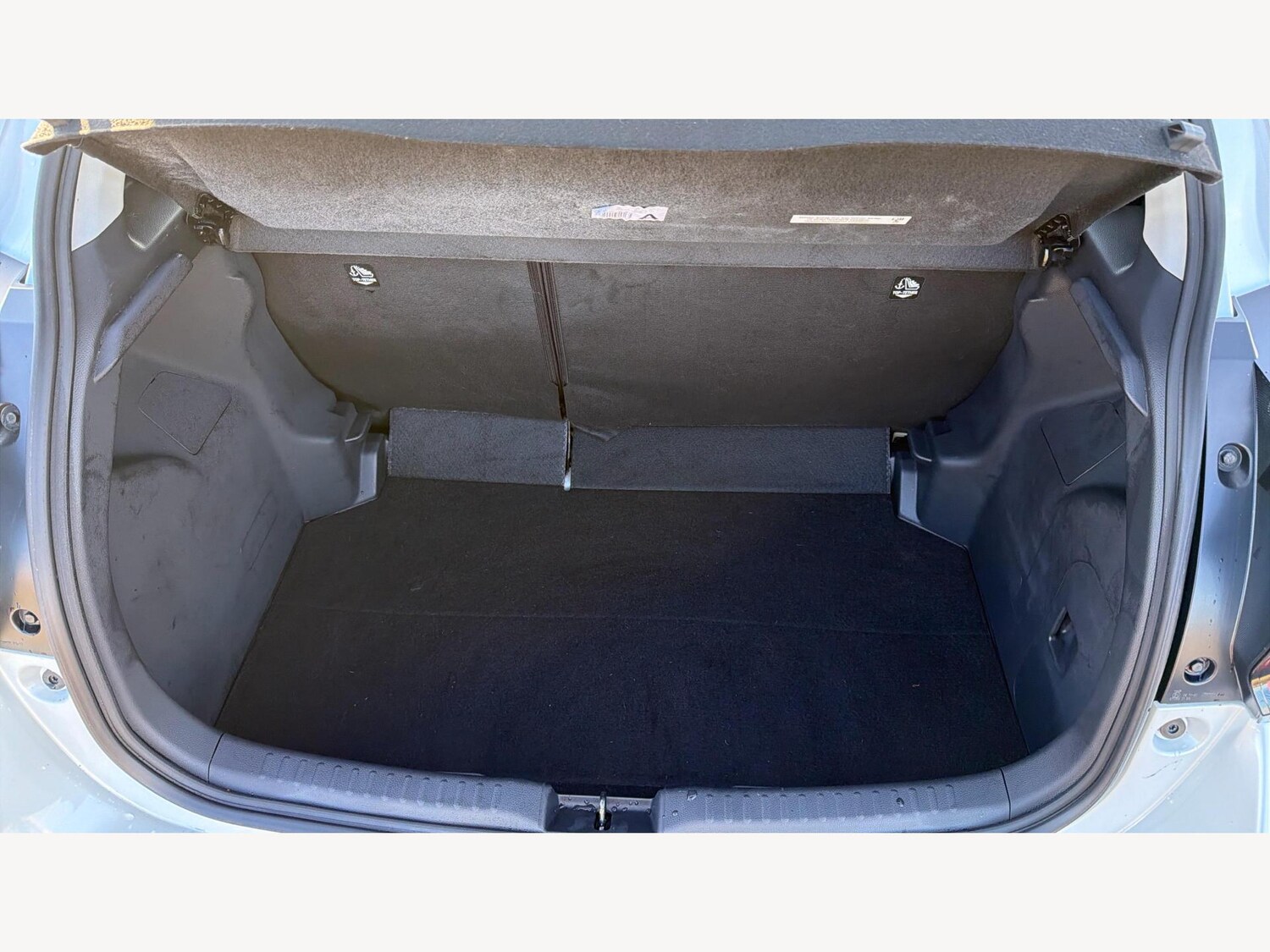 Used Toyota Yaris 2023 for sale - 77411218: Photo 16