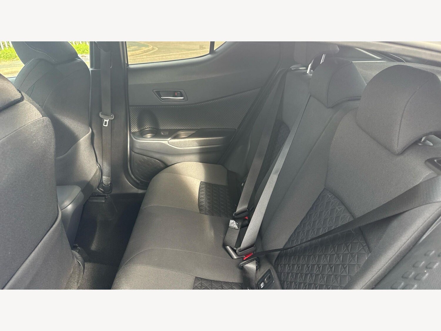 Used Toyota C-HR 2020 for sale - 77993585: Photo 15